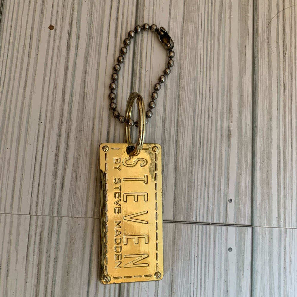 Steve Madden Gold Rectangular Logo Keychain